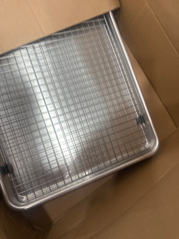 Photo 1 of ***HEAVILY USED AND DIRTY - SEE PICTURES***
Nordic Ware - 43172AMZM Nordic Ware Half Sheet with Oven Safe Nonstick Grid, Natural