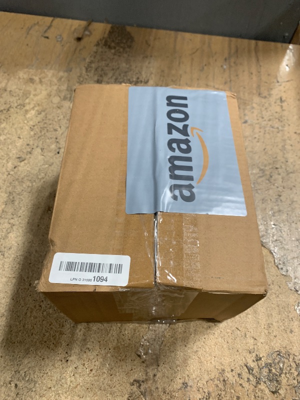 Photo 1 of Prestee Gold Plastic Spoons, 300 Pc, Disposable Plastic Spoon Cutlery Flatware Pack for Party, Wedding Events, Sparkle & Glamour - Plastic Utensil Set for Parties, Events and Everyday Use