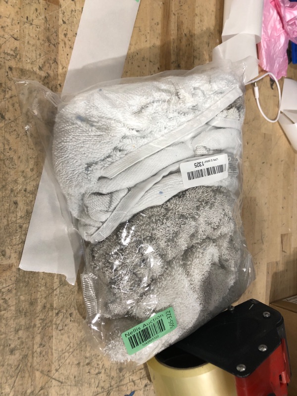 Photo 1 of 12 Pack 1940 Steam Mop Replacement Pads for Bissell Powerfresh Steam Mop 1940 1440 1806 1544 2075 2685A 2814 Series, Model 19402 19404 19408 19409 1940A 1940F 1940Q 1940T 1940W B0006 B0017 2075A 15441