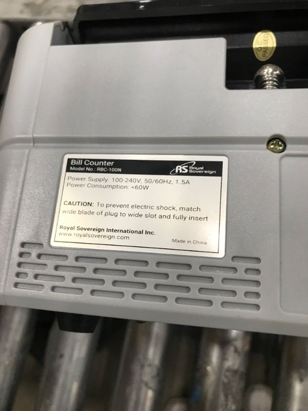 Photo 1 of ***PARTS ONLY***MUNBYN IMC09 Mixed Denomination Money Counter Machine, Value Counting, UV/MG/IR/MT Bill Counter, 3.5" TFT Display Money Counting Machine Printer Enabled, USD, EUR, MXN Cash Counter for Business(Black)