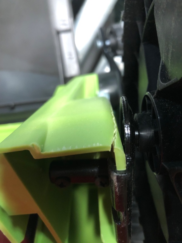 Photo 1 of ***MAJOR DAMAGE - REAR FLAP DAMAGED - REAR WHEELS BROKEN OFF - SEE PICTURES - UNABLE TO TEST***
GreenSweep V2 - Artificial Grass Electric Sweeper Rake Vacuum 45L Collection Bag,5 Adjustable Heights, Foldable Handle