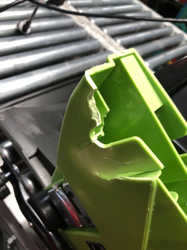 Photo 1 of ***MAJOR DAMAGE - REAR FLAP DAMAGED - REAR WHEELS BROKEN OFF - SEE PICTURES - UNABLE TO TEST***
GreenSweep V2 - Artificial Grass Electric Sweeper Rake Vacuum 45L Collection Bag,5 Adjustable Heights, Foldable Handle