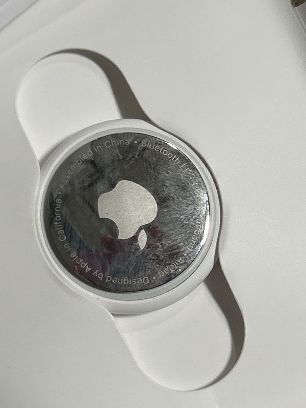 Photo 1 of Apple AirTag
