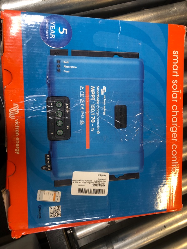 Photo 1 of Victron Energy SmartSolar MPPT Tr Solar Charge Controller (Bluetooth) - Charge Controllers for Solar Panels - 150V, 70 amp, 12/24/36/48-Volt