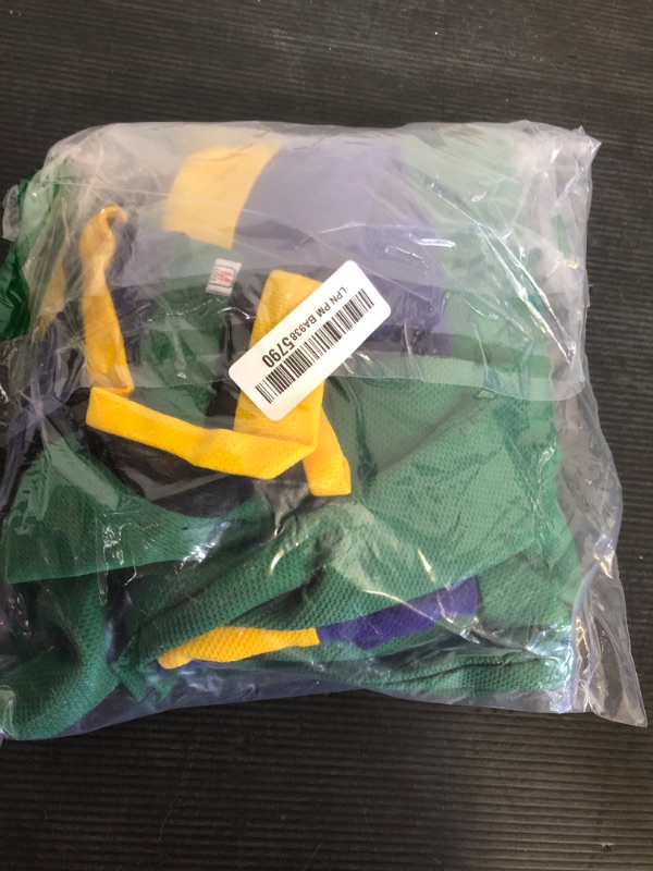 Photo 1 of Size M--Youth Mighty Ducks Movie Shirts Ice Hockey Jersey (Medium, 96 Conway Green)