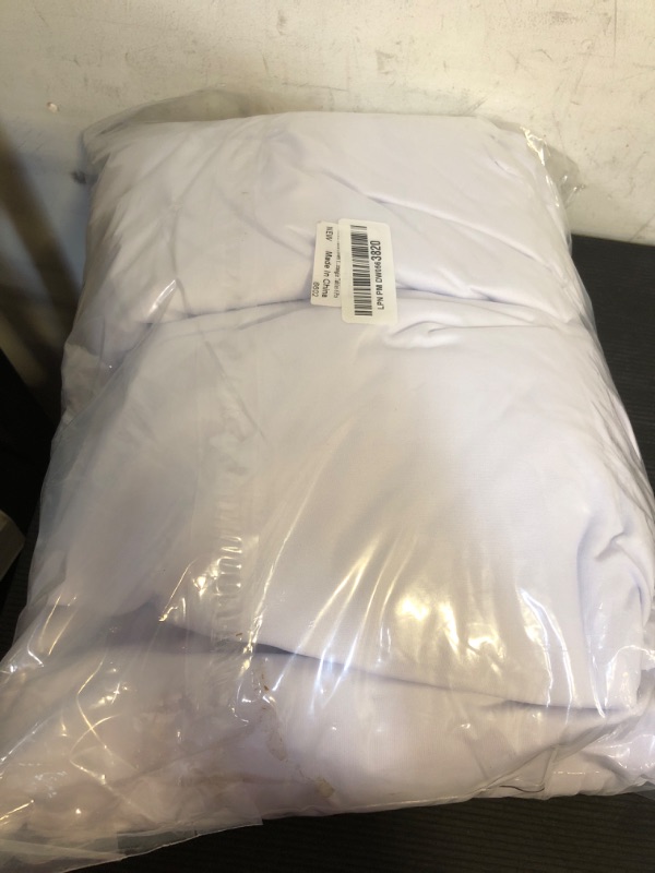 Photo 1 of BDDC Table Covers for 6 Foot Tables, 6 Pack White Washable and Wrinkle Resistant Stretch Tablecloths Rectangle 6ft for Events, Wedding, Banquets, Parties