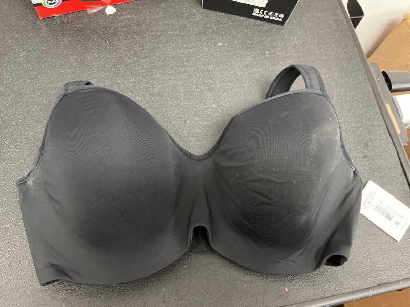 Photo 1 of Le Mystere Women's Dream Tisha Bra, Seamless Full-Coverage Bra with Hidden Underwire,Black,38G