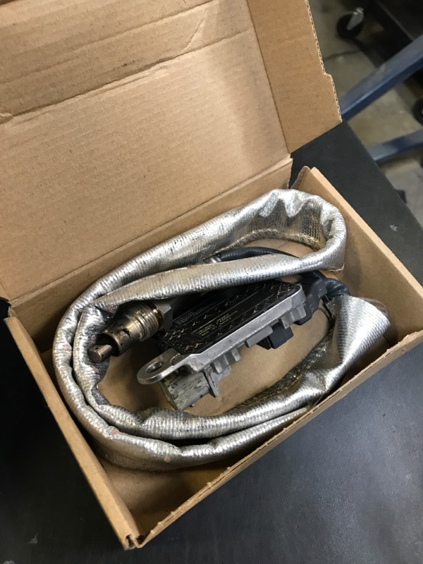 Photo 1 of LYM Apex 68447681AA Nitrogen Oxide Sensor Compatible with Dodge Ram 2500 3500 4500 5500 6.7L 2019-2023, Nitrogen Oxide Nox Sensor Replace 68447681AA, Better Quality