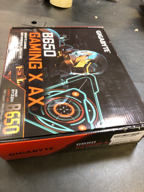 Photo 1 of GIGABYTE B650 Gaming X AX (AM5/ LGA 1718/ AMD/ B650/ ATX/ 5-Year Warranty/ DDR5/ PCIe 4.0 M.2/ PCIe 4.0/ USB 3.2 Gen2x2 Type-C/AMD Wi-Fi 6E/ Realtek 2.5GbE LAN/Motherboard)