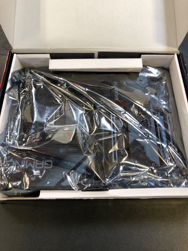Photo 1 of GIGABYTE B650 Gaming X AX (AM5/ LGA 1718/ AMD/ B650/ ATX/ 5-Year Warranty/ DDR5/ PCIe 4.0 M.2/ PCIe 4.0/ USB 3.2 Gen2x2 Type-C/AMD Wi-Fi 6E/ Realtek 2.5GbE LAN/Motherboard)