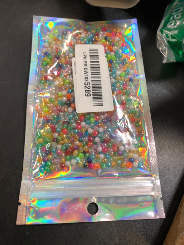 Photo 1 of 1500 Pcs 4mm Acrylic Round Beads AB Colors Round Spacer Beads for Earring Bracelet Necklace Key Chains Jewelry DIY Craft Making (Mix AB Color)