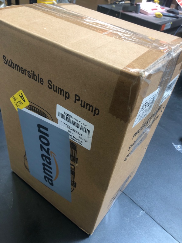 Photo 1 of Sump Pump Submersible Water Pump 1HP 4500 GPH Portable Transfer Water Pump Utility Pump for Pool Draining Basement
