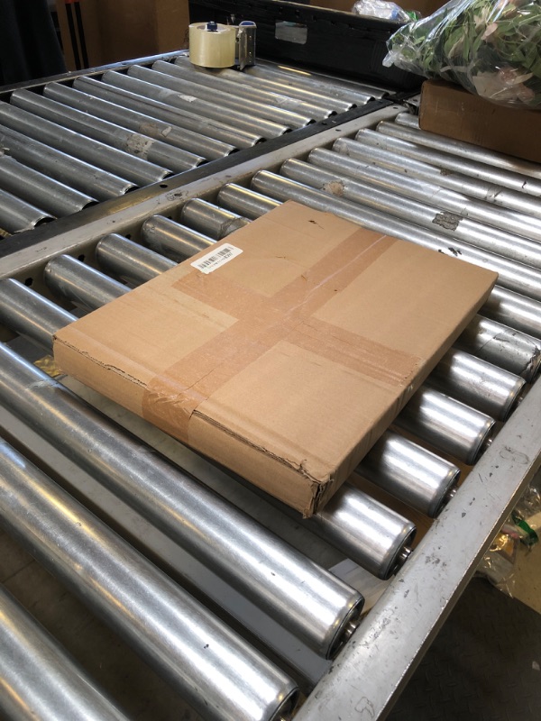 Photo 1 of SafBbcue Grill Grates Replacment Parts for Broil King 9312-67 9346-54 9346-67 1370-4 1371-4 1372-4 3354-4 1854-4 4411-54 543-74 943-27 Monarch 20 40-11222 Cast Iron Grids