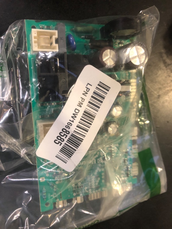 Photo 1 of GENUINE Frigidaire 5304500452 Control Board, White