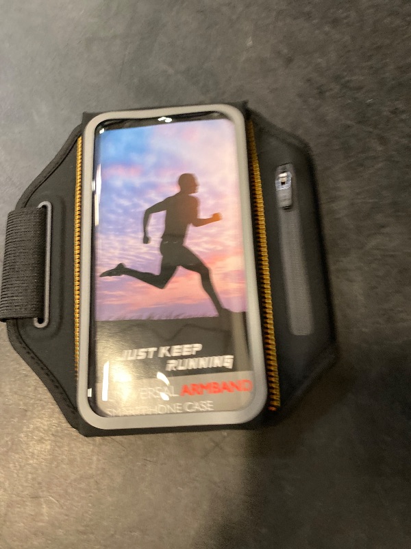 Photo 1 of Running Armband with Earphone Bag Cell Phone Armband for iPhone 16 15 Pro 14 Plus 13 11 XR XS, Galaxy S24/S10 Water Resistant Sports Phone Holder Case & Zipper Slot Car Key Holder for 6.9 inch Phone