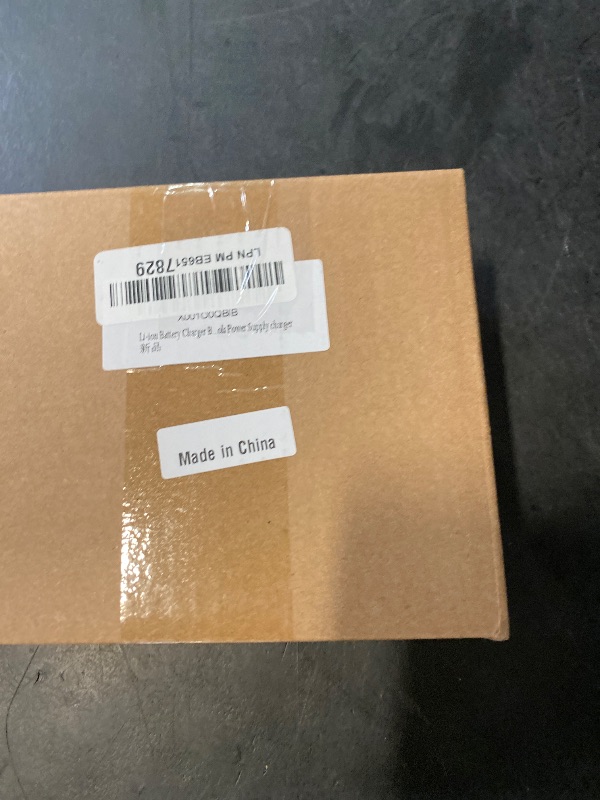 Photo 1 of Li-ion Battery Charger BC330 for Bosch 12V BAT411,BAT412A,BC430 BC330 2 607 336 996 10.8V-12V Lithium-ion Batteries AL1115CV Electrical Drill Screwdriver Tools Power Supply Charger