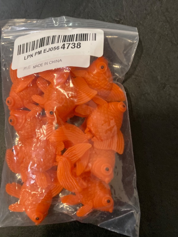 Photo 1 of XMHF Aquarium Fish Bowl Tank Artificial Floating Plastic Orange Decor Goldfish Ornament Fish Tank Decoration 10PCS