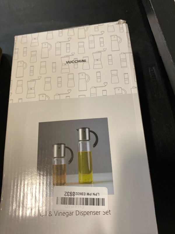 Photo 1 of Vucchini Large Olive Oil Dispenser Bottle Kitchen Cooking Oil Dispenser Auto Flip Oil Container-Stainless Steel Leakproof Vinegar Glass Cruet (10 oz and 17 oz Set)