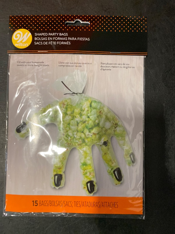 Photo 1 of WILTON Shaped Resealable Bags 15Ct, 15 CT