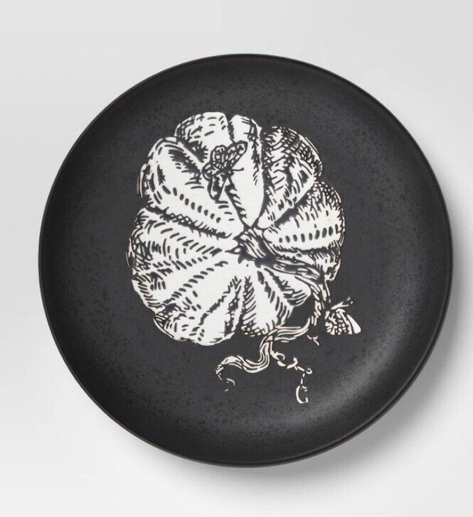 Photo 1 of 32 Pack Target Halloween Appetizer Stoneware Plate Snake, Spider, Skull, Pumpkin 6.125