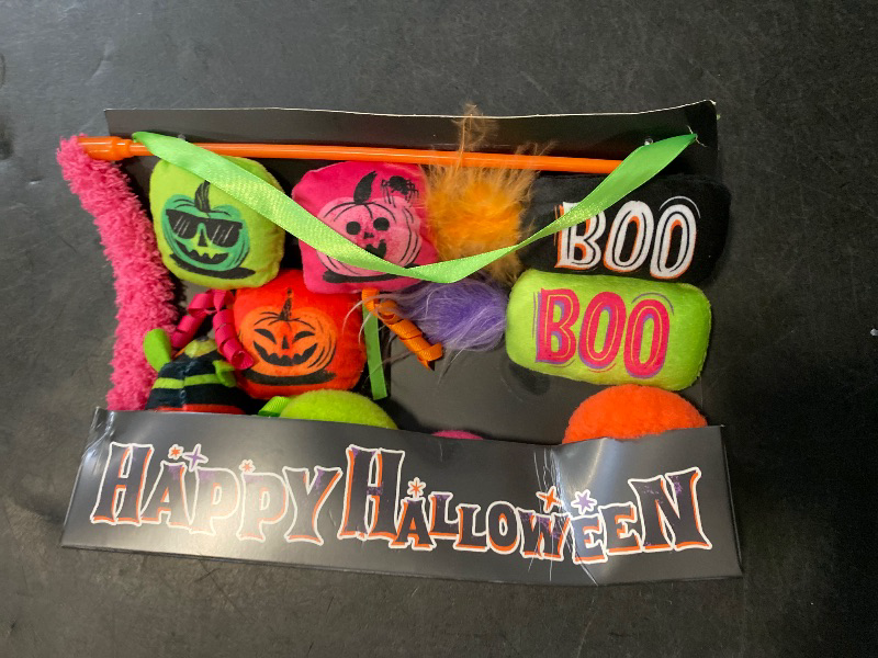 Photo 1 of Halloween Cauldron Bundle Plush Cat Toy Set - 10pc - Hyde and EEK!
