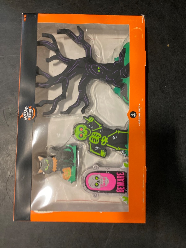 Photo 1 of Hyde Eek Halloween Wood Mini Mantle Decor Set Target 2024 Cemetery Cat Spooky