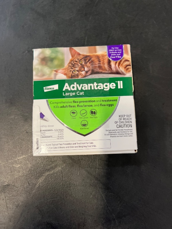 Photo 1 of Advantage II Large Cat Vet-Recommended Flea Treatment & Prevention | Cats Over 9 lbs. | 1-Month Supply