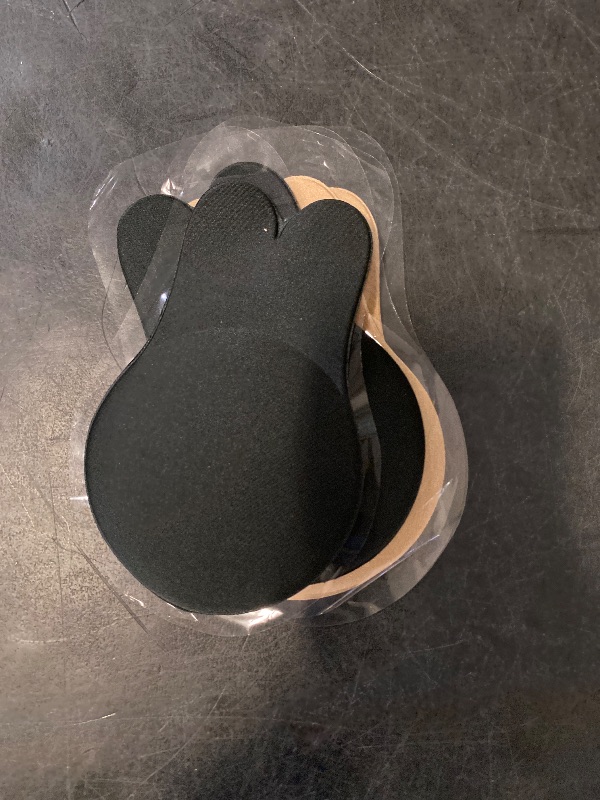 Photo 1 of QoYKi Sticky Bra Strapless Sticky Invisible Push up Silicone Bra for Backless Dress with Nipple Covers Adhesive gghdfg