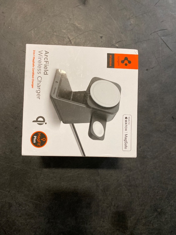 Photo 1 of Spigen 3 in 1 Wireless Charging Station for MagSafe [Certified] Charger Stand 15W Fast Charging for iPhone 16e 16 Pro Max/ 16 Pro/ 16 Plus/ 16 15 14 13 AirPods Apple Watch 10 Ultra 2Wallet Accessories