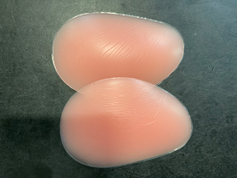Photo 1 of N.thr 1 Pair Silicone Butt Lift Pads,1.18 inch Thick Fake Butt Lifter Women Fake Buttocks Enhancers Inserts Removable Padding for Padded,Suitable for all kinds of women's shaping pants Pink…