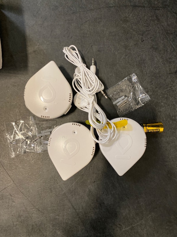 Photo 1 of Moen White Flo Smart Water Leak Detector, Water Sensor Alarm for Home, 3-Pack, 920-005