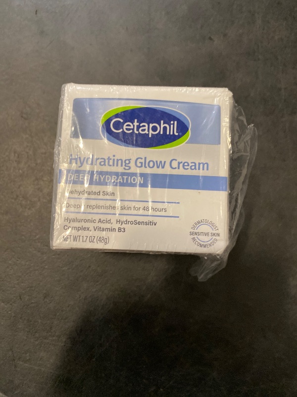Photo 1 of Cetaphil Deep Hydration Healthy Glow Daily Face Cream, 1.7 oz, 48 Hour Dry Skin Face Moisturizer for Sensitive Skin, With Hyaluronic Acid, Vitamin E & Vitamin B5