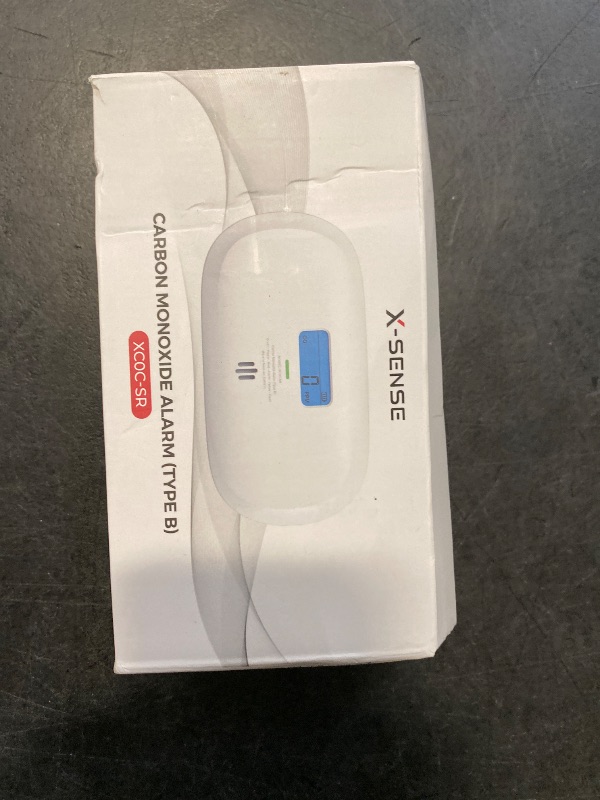 Photo 1 of X-Sense Carbon Monoxide Detector, Replaceable Battery Powered CO Alarm with Digital Display, Portable Carbon Monoxide Detector for Travel, XC0C-SR, 1-Pack