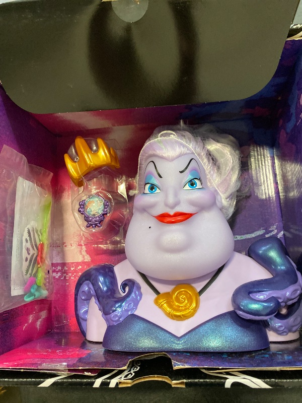 Photo 1 of Disney Villains Fierce 'N Fun Ursula 10-inch Styling Head, 16-Pieces, Pretend Play, Officially Licensed Kids Toys for Ages 3 Up, Amazon Exclusive