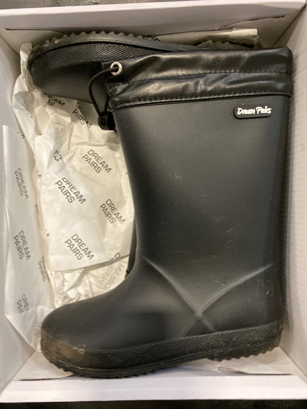 Photo 1 of Size 1 - DREAM PAIRS Kids Rain Boots Boys Girls Lightweight Boots Waterproof Easy-on Outdoor Playing Rain Boot Unisex-Child,Size 1 Little Kid,Black,SDRB2401K