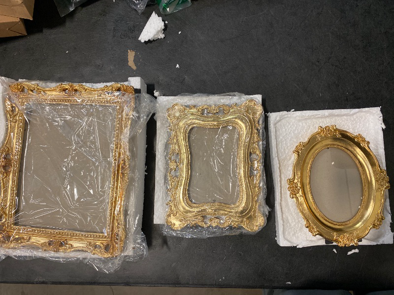 Photo 1 of Thyle 3 Pcs Vintage Resin Picture Frame Gold Antique Photo Frame Set Victorian Art Wall Hanging Decor Ornate Table Top Jewelry Display Home Hotel Decoration(Gold)
