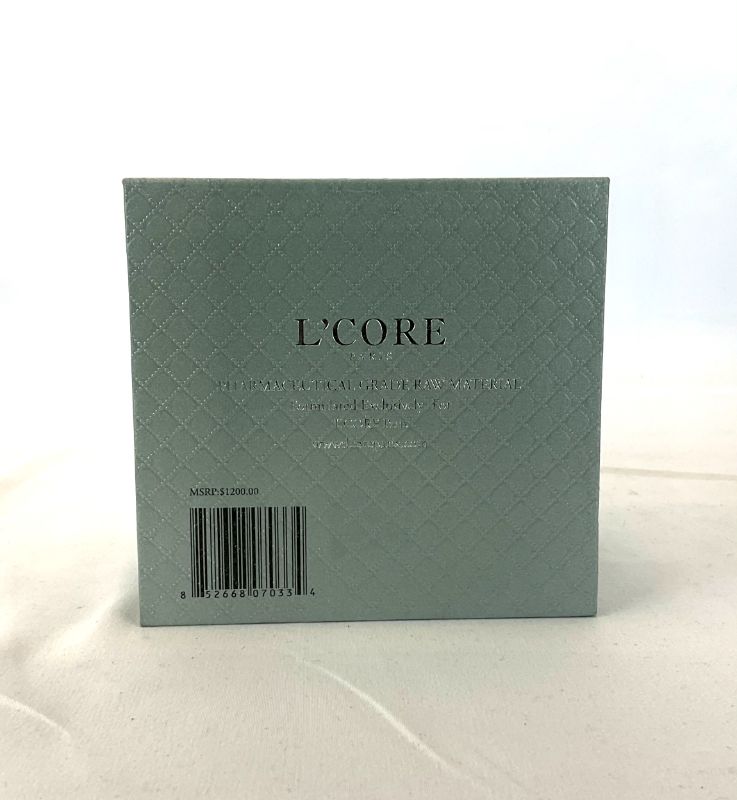 Photo 1 of 60 Second Face Lift Diamond Infused for Deeper Absorption of Anti Aging Ingredients Fights Effects of Ageing and Stress High Potency Tightens and Lifts Blur Imperfection Flawless Complexion New 