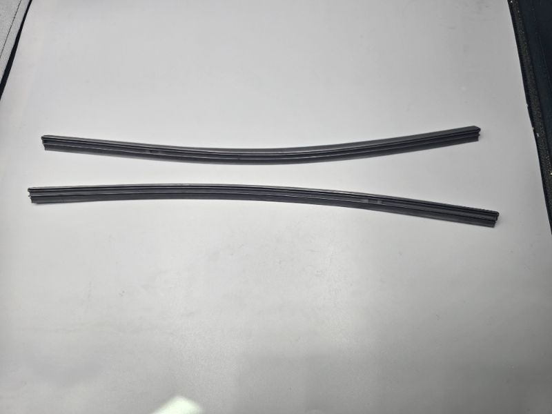 Photo 1 of TTD 14 & 01 2- 400mm  .05" x 5/8th Wiper Blade Replacement Super Silicone Wiper Blade