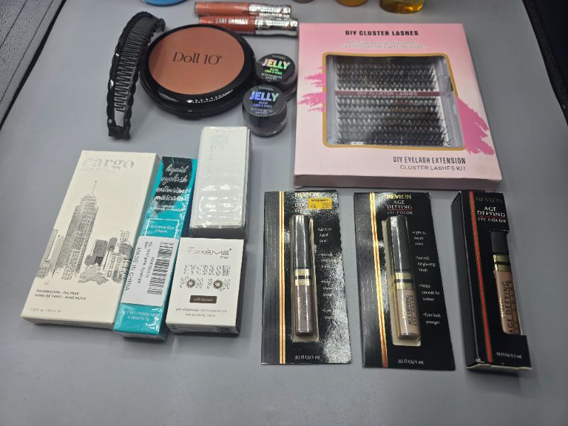 Photo 1 of 19pc Beauty Bundle - Makeup , Hair Product , Bath Bomb , & Skincare New
