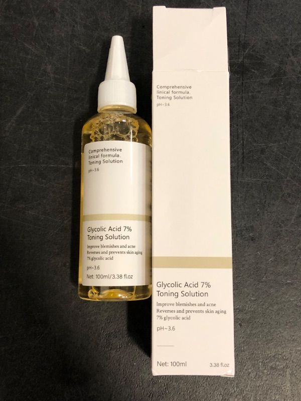 Photo 1 of Glycolic Acid 7% Toning Solution Blemishes Acne Prevent Skin Aging Ph-3.5