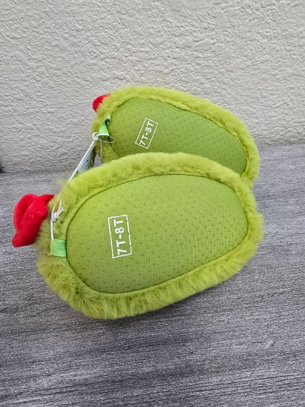 Photo 1 of The Grinch Toddler Holiday 3D Plush Slippers - Green 7T-8T