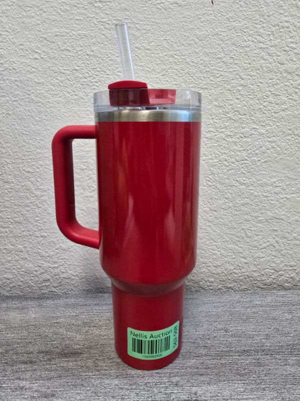 Photo 1 of Stanley 40 Oz Stainless Steel H2.0 FlowState Quencher Tumbler Red Dishwasher-Safe Drinkware for All Ages
