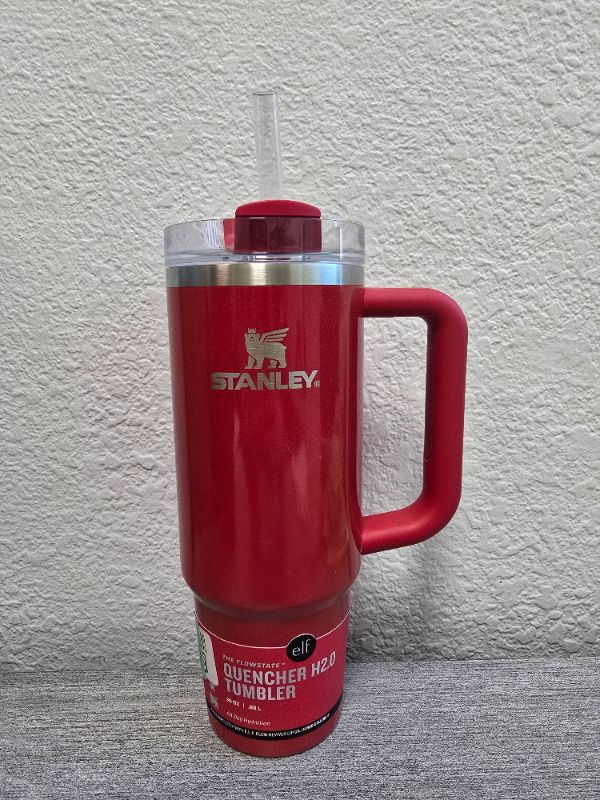 Photo 1 of Stanley 30 oz Stainless Steel H2.0 FlowState Quencher Tumbler - e.l.f