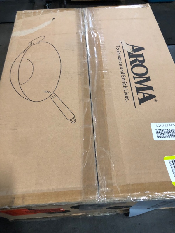 Photo 1 of Aroma Housewares 14" Heavy Duty Carbon Steel Cookware (ANW-102) Non-Stick Wok, black