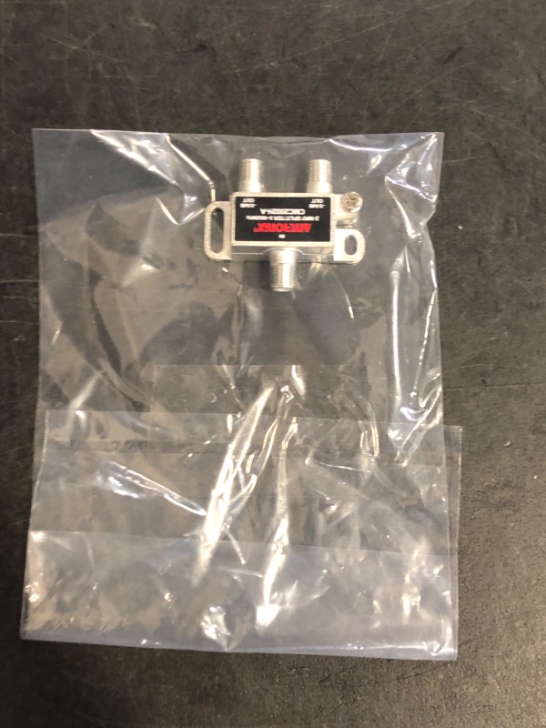 Photo 1 of Antronix A Series CMC2000H-A 2-Way Horizontal Splitter 1 GHz 5-1002 MHZ MoCA Capable
Brand: Antronix