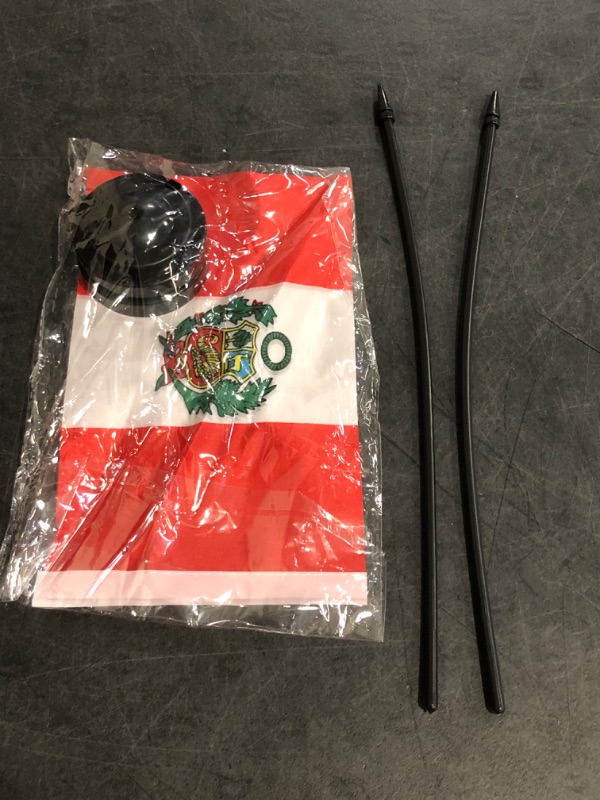Photo 1 of Peru Peruvian Deluxe Desk Flag Set, Small Mini Miniature Peru Peruvian Table Desktop Flags With Solid Pole, Black Base and Spear Top(2 Pack)