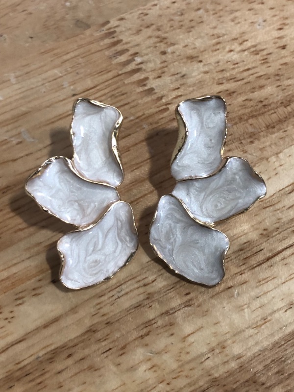 Photo 1 of Irregular Petal Earring For Women Stainless Steel Unique Statement Flower Dangle Earrings Trendy Jewelry Gift