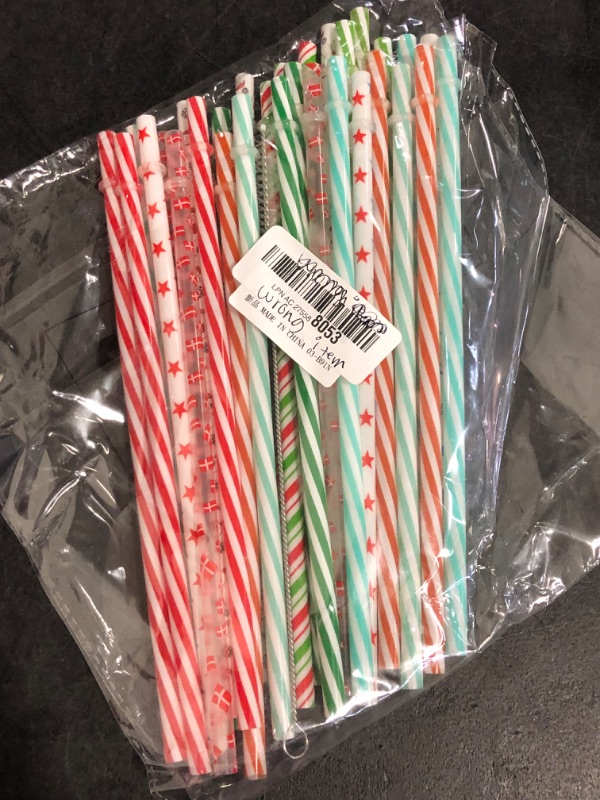 Photo 1 of *Different Designs* JANYUN 30 Pieces Christmas Drinking Straws BPA-Free 9inch Printing Hard Plastic Reusable Straws Xmas Balls Snowflake Elk Straw for Family Party Favors Supplies Cleaning Brush
