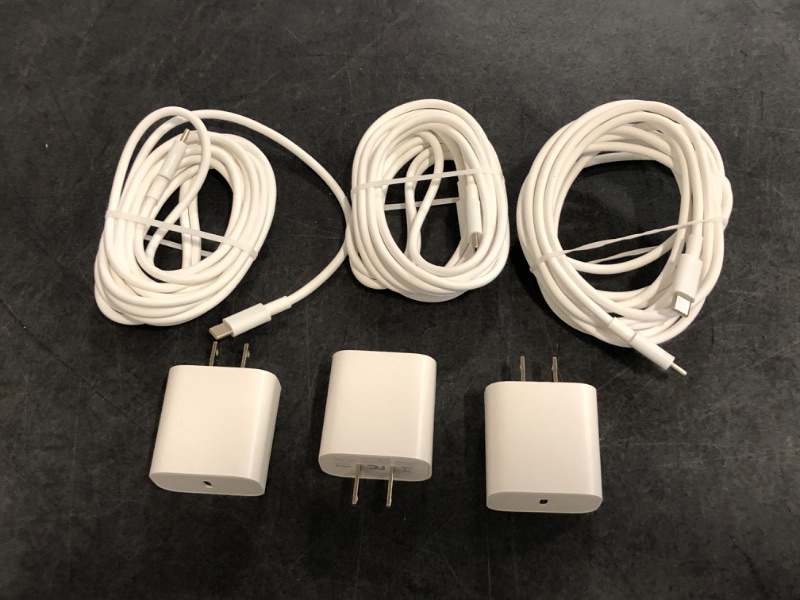 Photo 1 of 20W USB C Fast Charger Block with 6FT Type C Lightning Cable USB Wall Charger Block Adapter Compatible for iPhone 14/13/12/11/XS/XR/X/8/7/SE2022/iPad 3-Pack