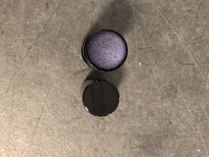 Photo 1 of Old Addition ** LAURA GELLER NEW YORK Retractable Airbrush Kabuki Brush for All Face Makeup & Foundation for Liquid, Cream and Powder Face Makeup With Aluminum Handle
